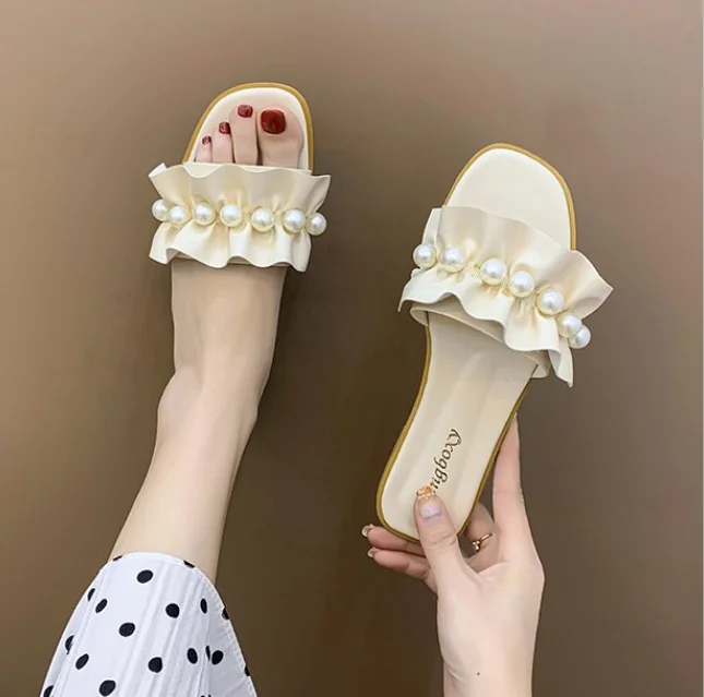 

Women's Fashion Slippers 2021 Summer New Women Shoes Female Casual Comfort No-slip Beach Slippers Pearl Decoration Flat Sandals