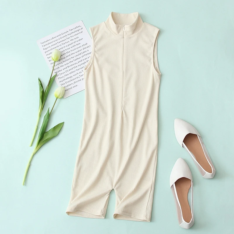 

Spring New Lady's Solid Sleeveless Vest Sexy Beige Colour Slim Zipper Shorts Computer Knitting Women's Jumpsuit