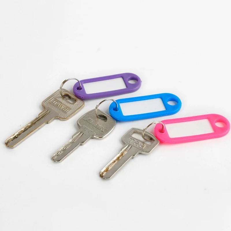 Цепочка для ключей унисекс модный брелок из пластика однотонный с надписью на