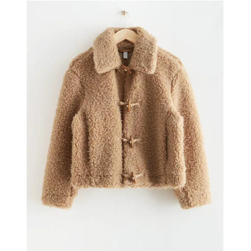 

Autumn New Lambswool Horn Buttons Turn-down Collar Long Sleeve Fashion Warm Loose Temperament Coats and Jackets Women