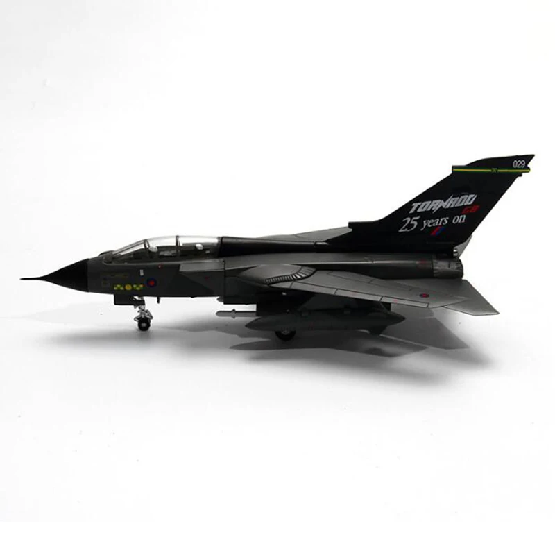 1/100 масштаб Panavia Tornado Fighter военный самолет модели самолета игрушки для взрослых для демонстрации коллекции фанатов самолета украшения