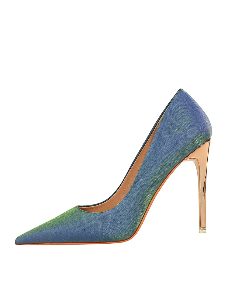 

The fall of 1829-12 ms sexy show thin thin with super high heels satin light mouth pointed shoes in 2021The banquet pure color