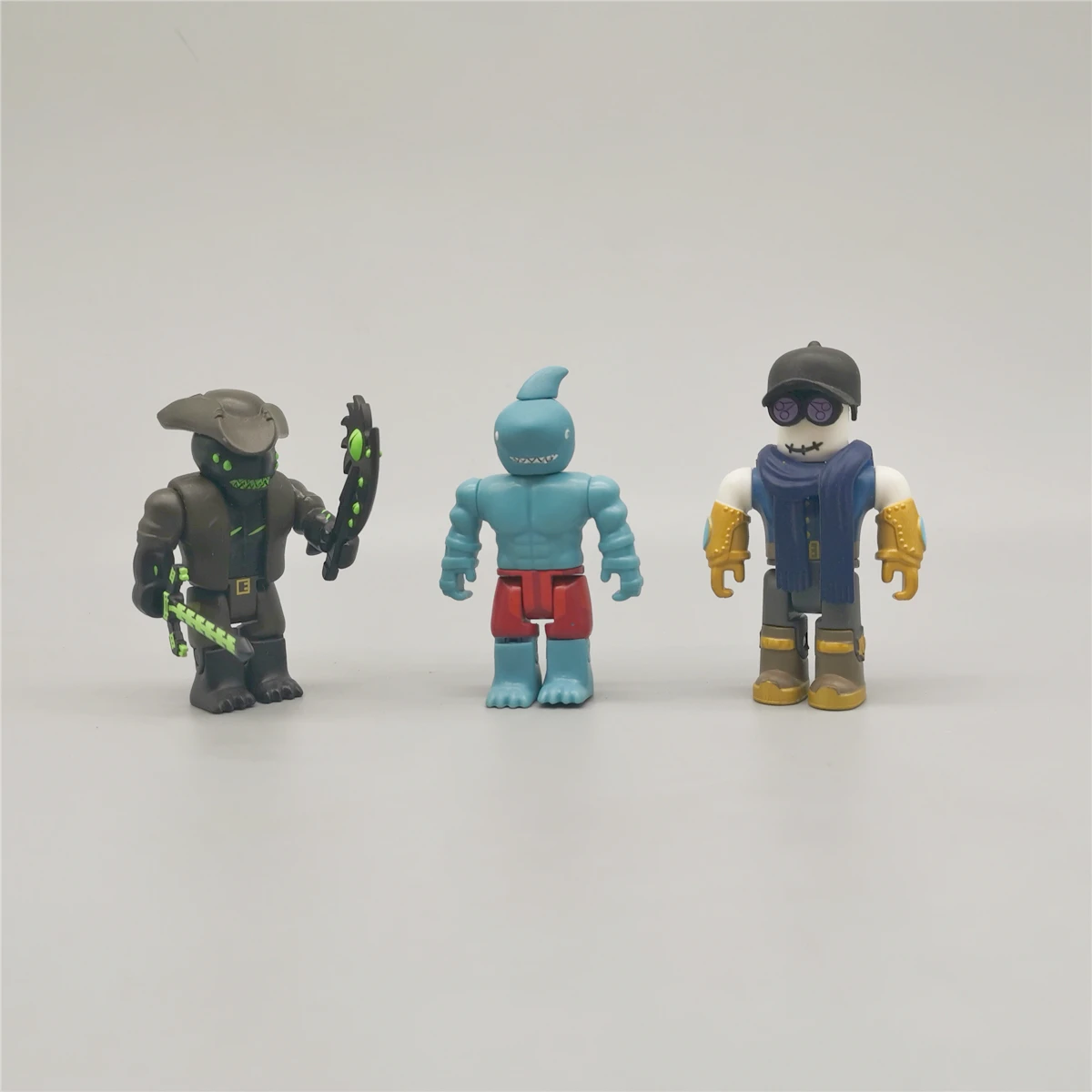 

58 pcs/set Robloxing Toys Celebrity Collection Series 5 Mystery Figures Mix&Match Action Collection Ultimate Collectors Set