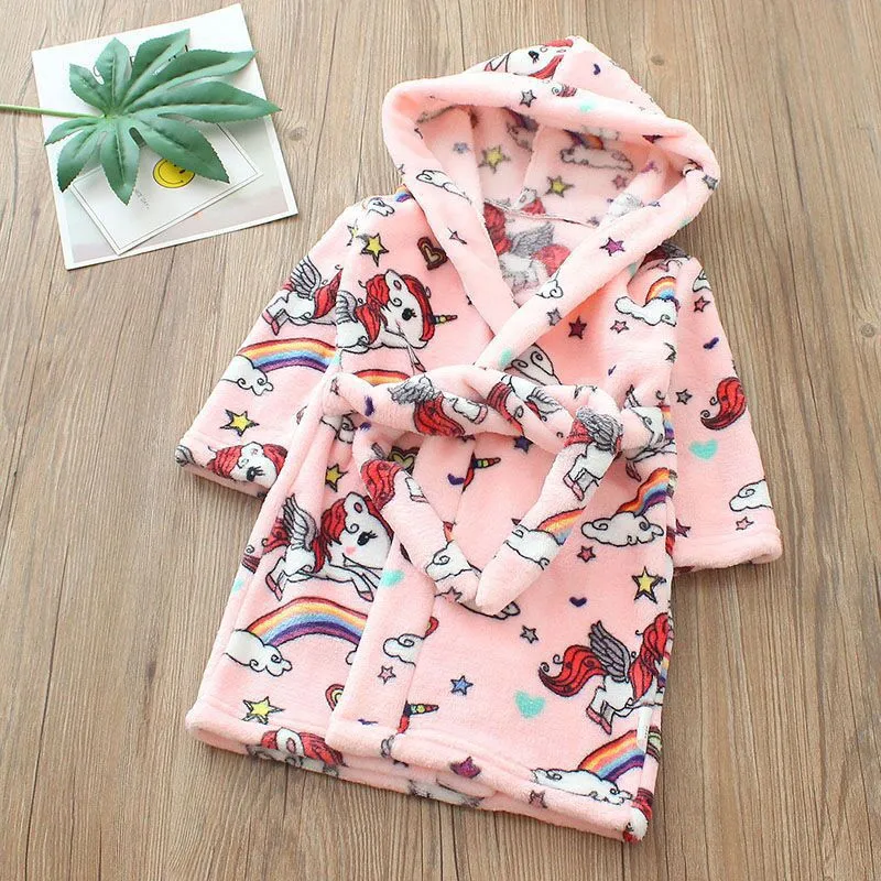

Cartoon Children's Robe Flannel Baby Bathrobe Long Sleeve Hooded Kids Bath Robe Lovely Unicorn Animal Child Boy Girls Bathrobe