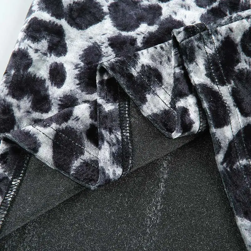

High Waist Sexy Leopard Women's Skirt Velvet Zipper Female Short Shirts 2021 Spring Summer Mini Elasticity Fashion Ladies Bottom
