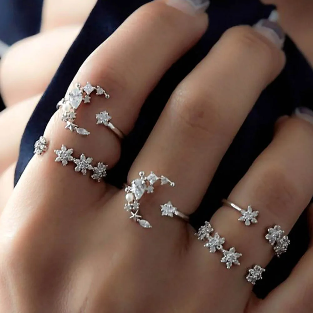 

5Pcs/set Women Knuckle Ring Set Personality Vintage Rhinestone Moon Star Opening Rings Stackable Alloy Trendy Jewelry