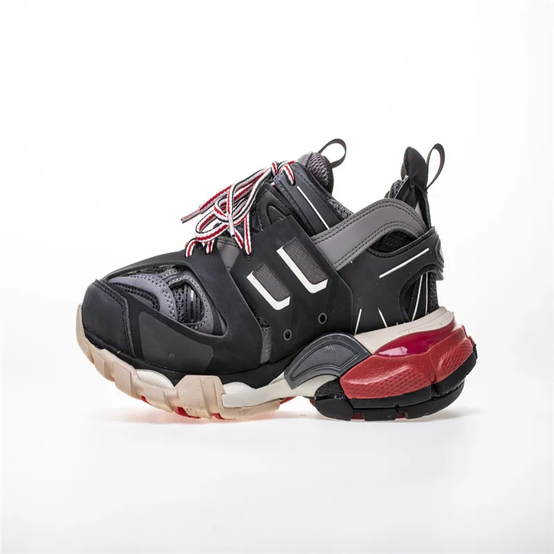 black red Triple S Популярные стильные мужские кроссовки дышащие сетчатые женские ботинки для бега с амортизацией спортивная обувь для папы мягкие спортивные кроссовки размер 35-45 - Цвет: black red Triple S