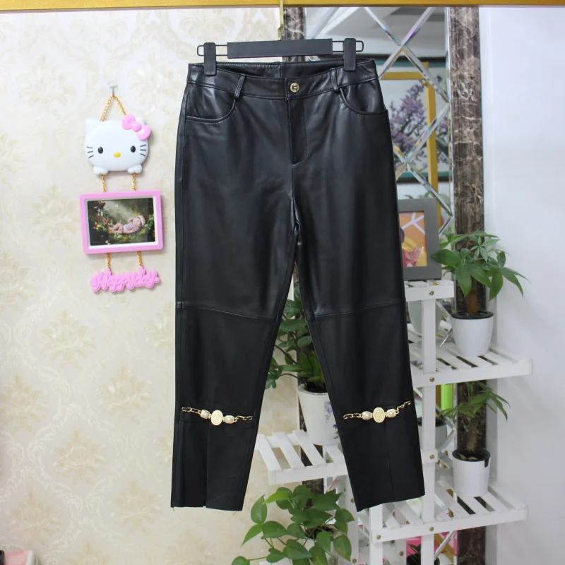 

Europe Style Women's High Quality Genuine Leather Ninth Pants C708