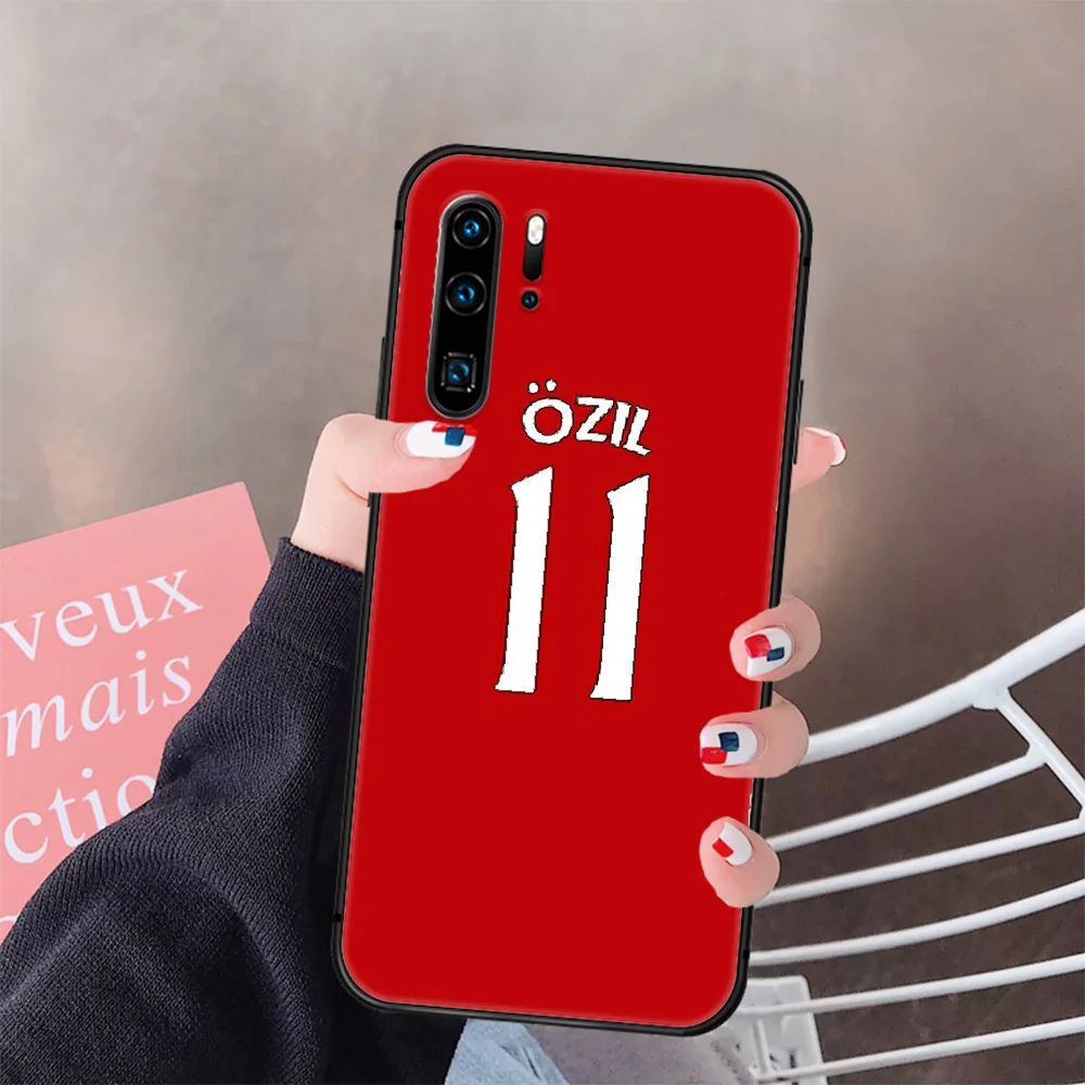 

Mesut Ozil Soccer Phone Case Cover Hull For Huawei P8 P9 P10 P20 P30 P40 Lite Pro Plus Smart Z 2019 black Bumper Pretty Prime