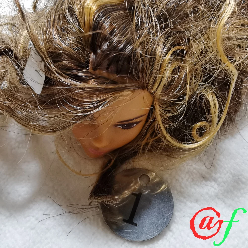 B111-1 Original Foreign trade South Asia Calm Beauty 1/6 OOAK NUDE Rarely doll head mussed Dark brown hair for DIY 90% NEW | Игрушки и