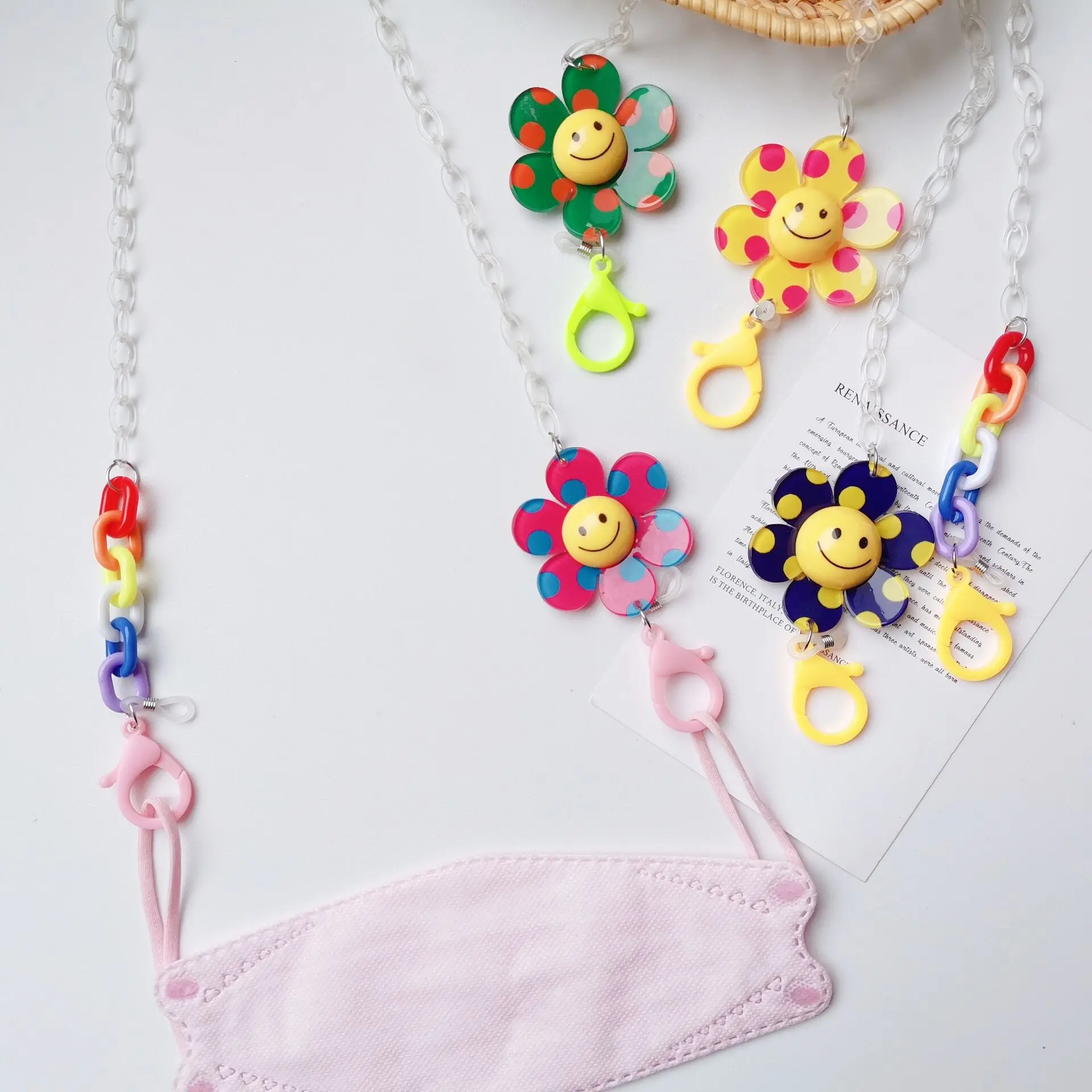 

New Candy Color Wave Point Acrylic Daisy Lanyard Necklace Glasses Chain Earphone Chain Mask Chain