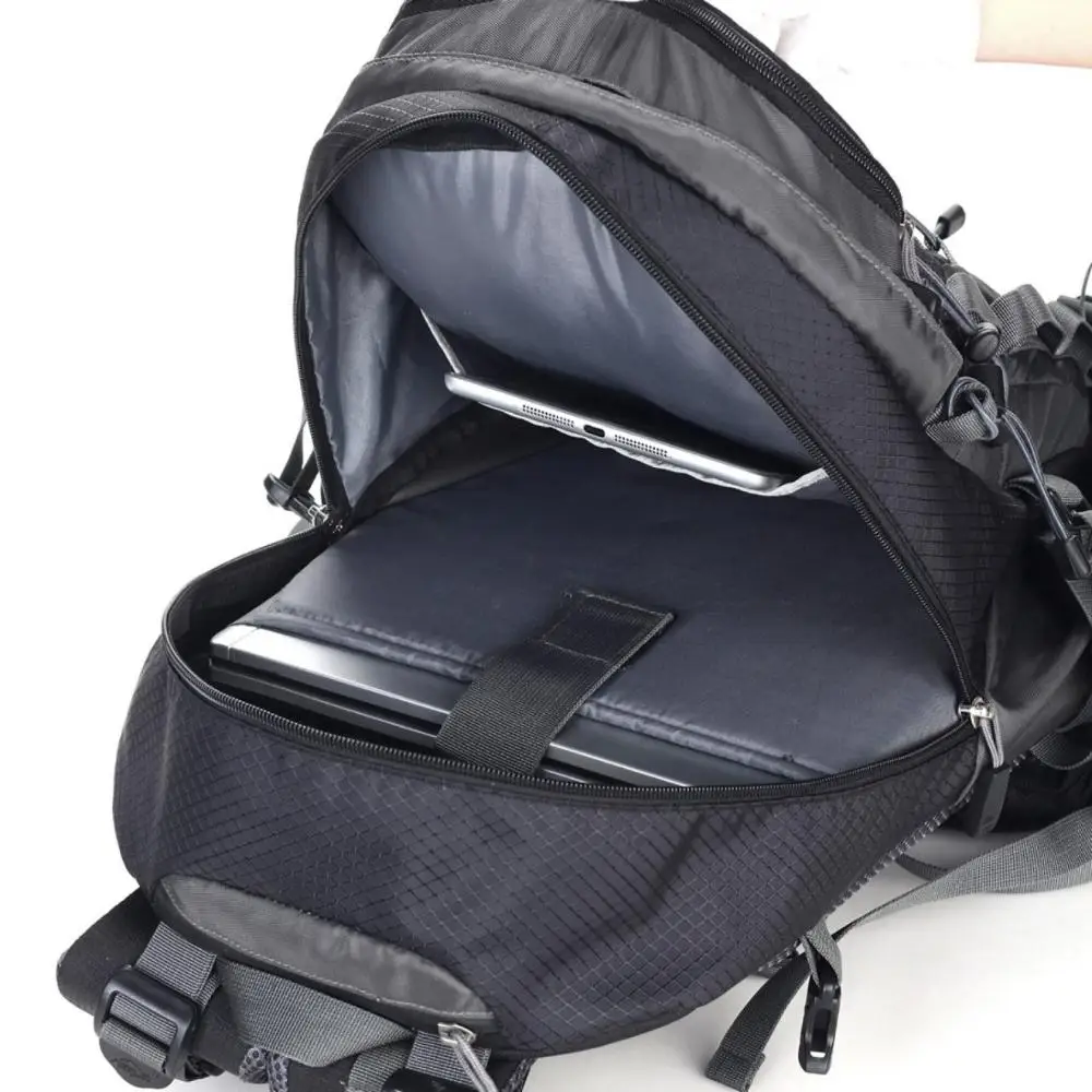 للبيع 40L الرجال على ظهره التخييم التنزه الرحلات الظهر حقيبة السفر WaterproofBag سعة كبيرة حقيبة متعددة الاستخدامات النساء الرجال تسلق