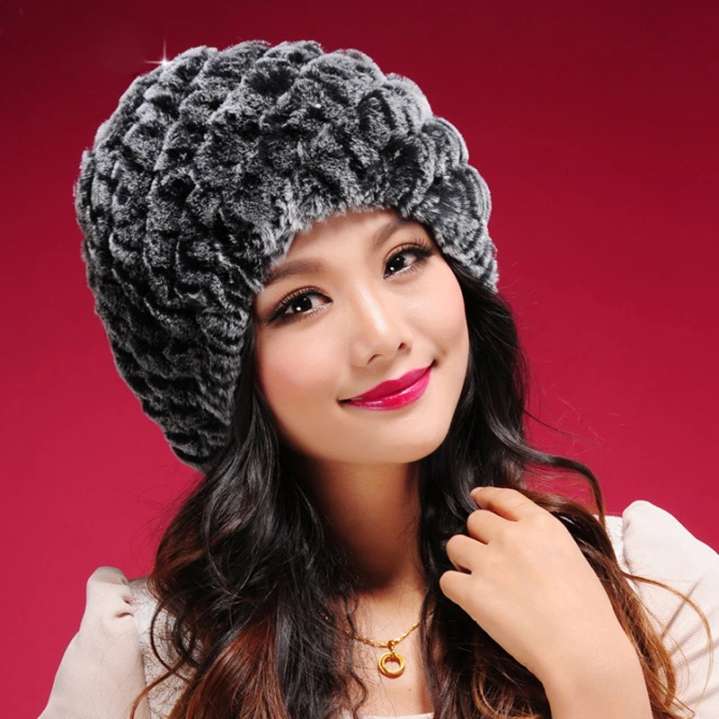 

Thicker Thermal Knitted Soft Fur Pompom Skullies Beanies Autumn Winter Warm Hats for Women Pom Beanies Hats Casual Outdoor Caps