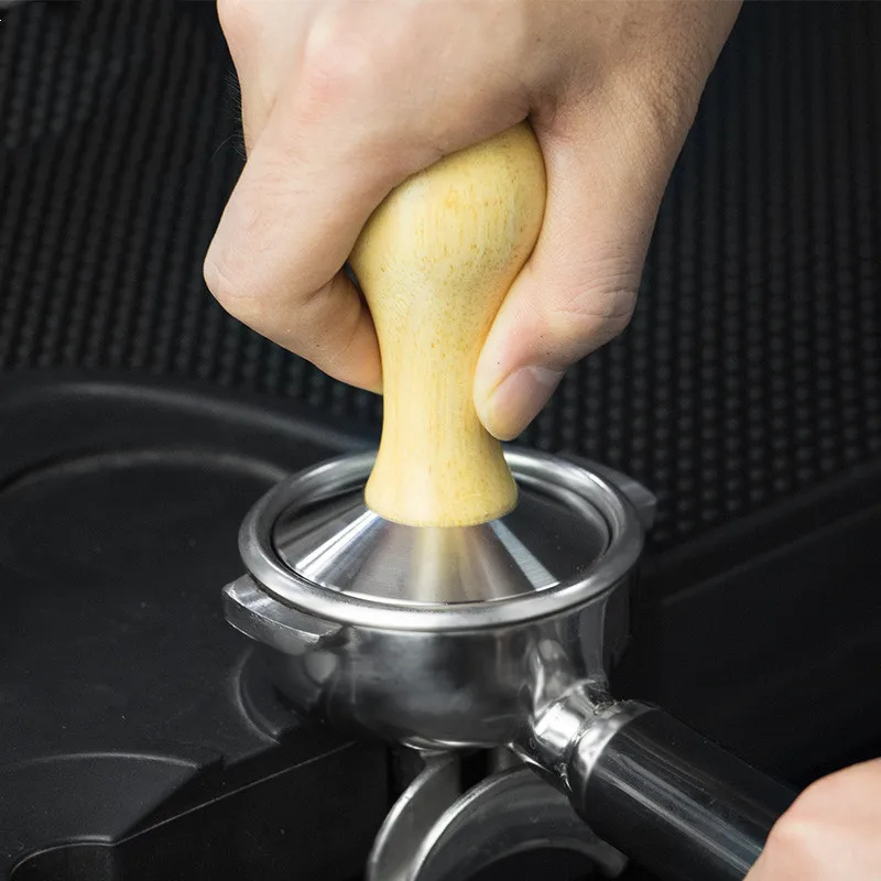

Coffee powder tamping device, 304 stainless steel solid coffee powder press, oak handle thick coffee stuffing device