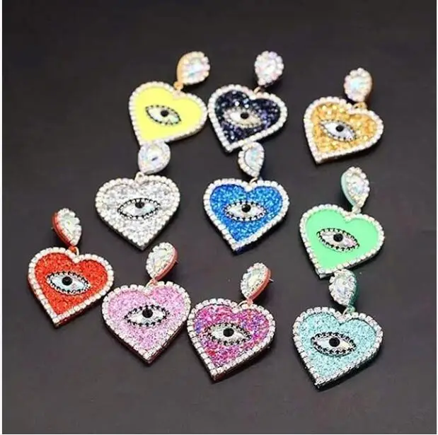 Серьги подвески золотого цвета в форме сердца с 5 цветными