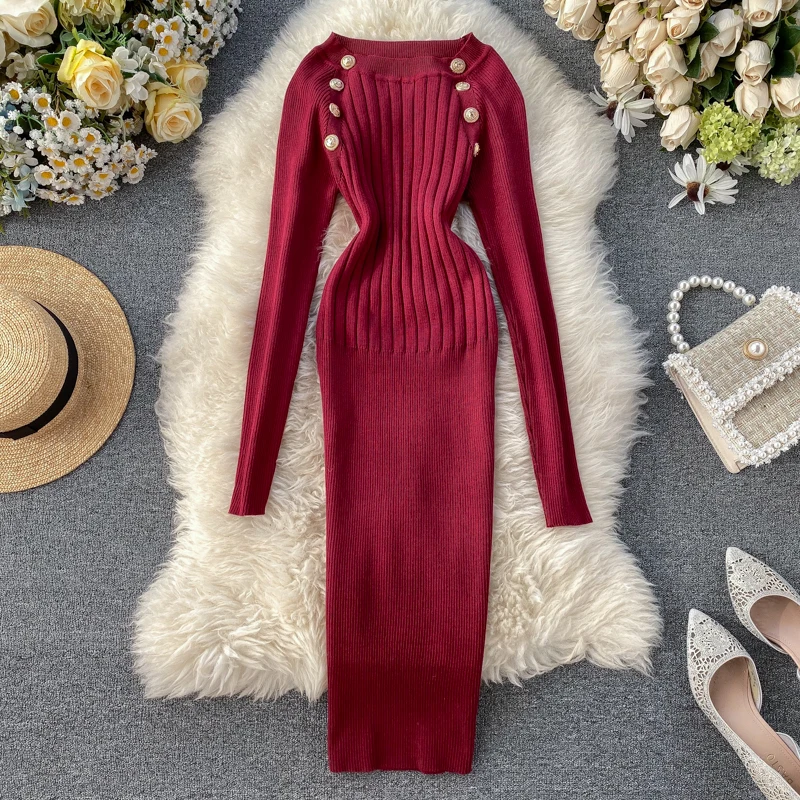 Винтажное женское вязаное платье с золотыми пуговицами весеннее осеннее