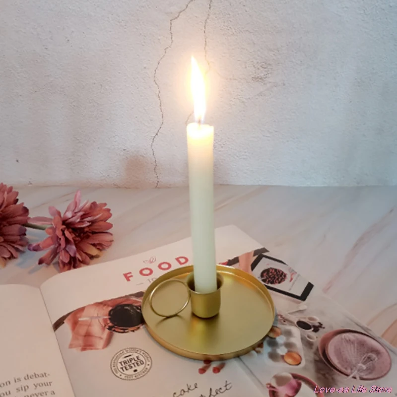 

Retro Metal Candlestick Candle Holder Wedding Party Desktop Adornment