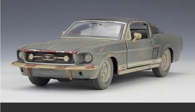 Maisto 1:24 1967 Mustang GT старая версия литая металлическая модель автомобиля для детей подарок коллекция игрушек