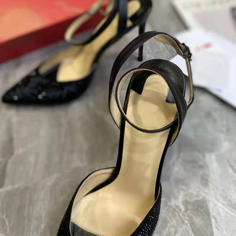 

Women's Shoes