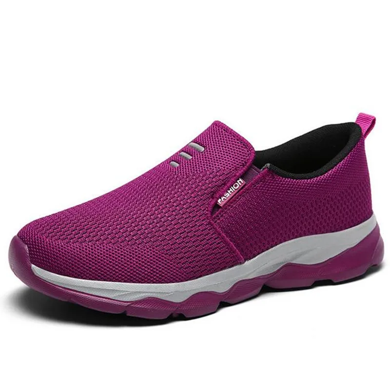 

Женские Дышащие Нескользящие кроссовки, мягкая удобная сетчатая обувь для мам, плоская подошва, повседневные прогулочные кеды, лето-осень ...