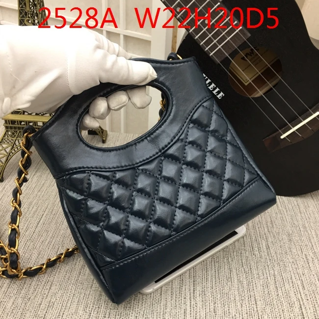 

2021 Ladies Luxury Messenger Bag Fashion Design Shoulder Bag High Quality Sheepskin Leather Chain Handbag Lingge classic bag