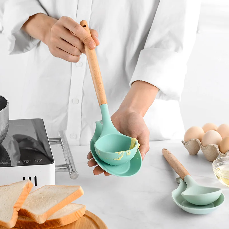 

Silicone Heat Resistant Spoon Rest Spatula Holder Utensil Cooking Tools Shelf Tableware Rack Kitchen Gadgets Accessories Supplie