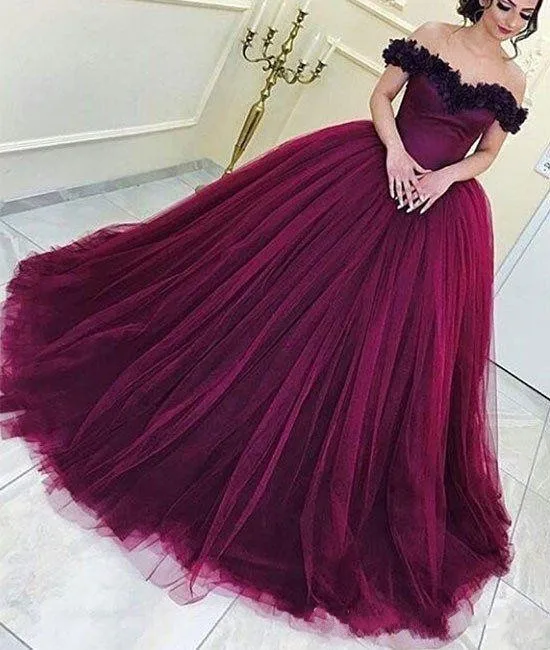 

Burgundy Ball Gown Princess Quinceanera Dresses Lace Bodice Basque Waist Backless Long Prom Dresses Ball Gown for Party