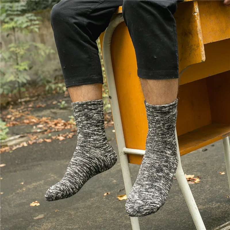 

1Pair Classic Solid Color Simple Casual Towel Socks Cotton Thicken Warm Autumn Winter Socks Comfortable Breathable Men's Socks