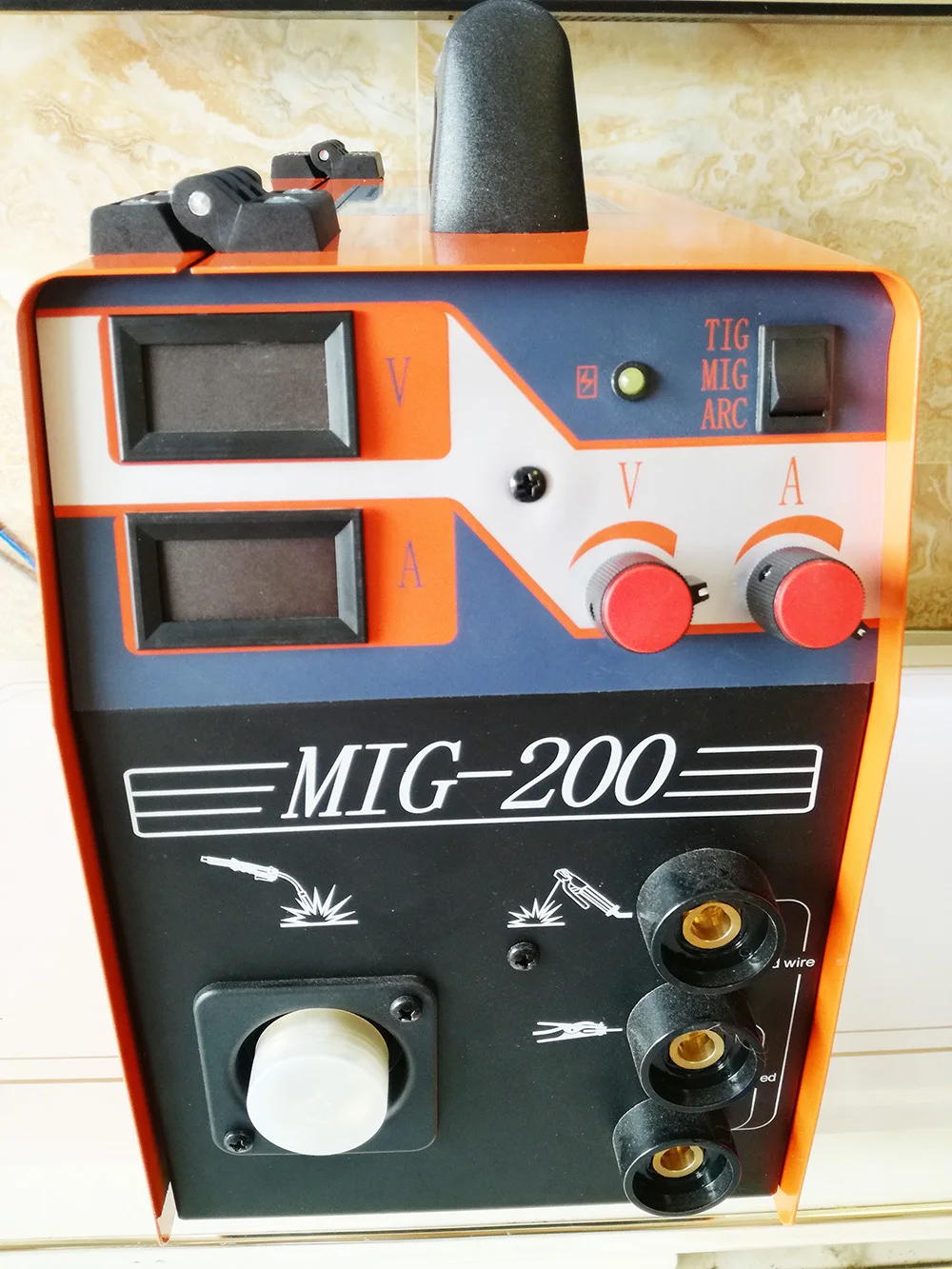 Сварочный аппарат Mig TIG ARC MIG200 Многофункциональный Mig сварочный аппарат газовая сварочная машина без газа 220 В для домашнего использования Заводская машина