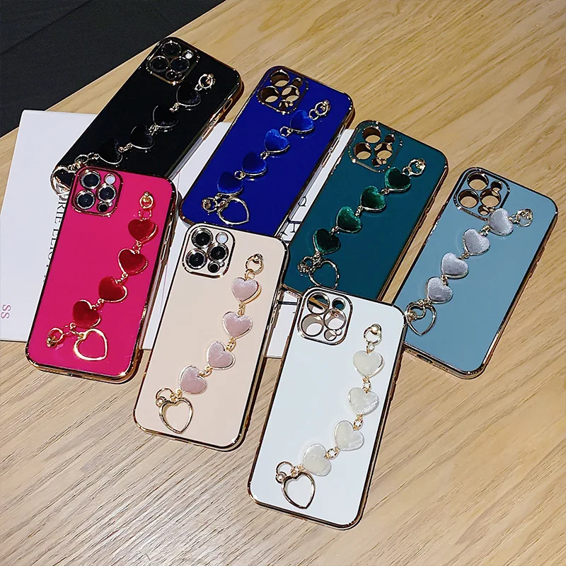 

Plating wristband Chain Strap Phone Case For iPhone 13 11 Pro MAX 7 8 Plus X XR XS Max 12 ProMax Mini Blingbling Heart Bracelet
