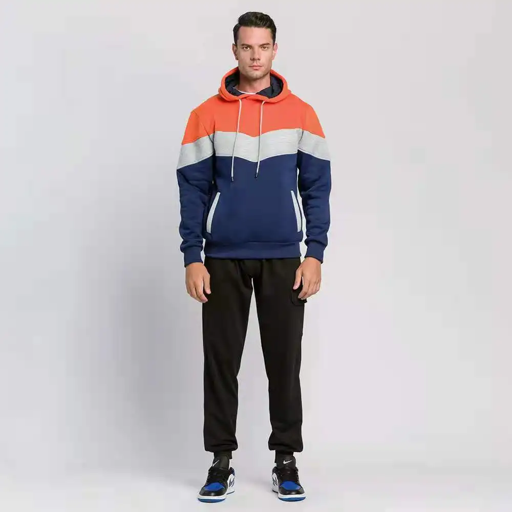 

2021 new European and American men's color matching fashion sweater casual sports top