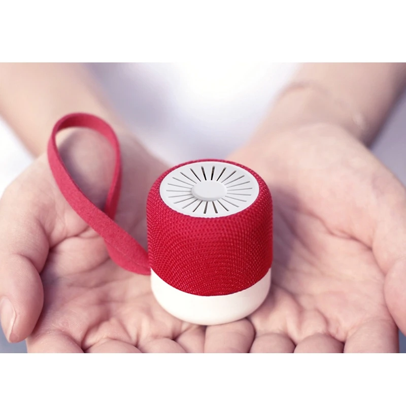 

M12 Mini Wireless Bluetooth 5.0 Speaker Support AUX Function Outdoor o Speakers