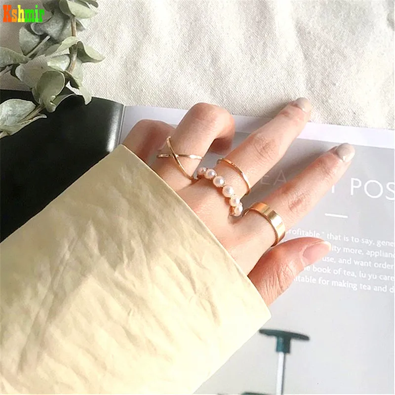 

Kshmir Korean Vogue Is Contracted Geometrical Ring Female Melting Temperament 4 Sets Ring Individual Character Pearl Joint Ring