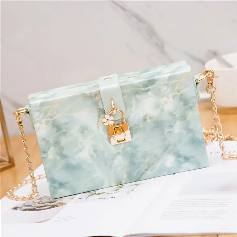 

Женская сумка из искусственной кожи с замком, модный твердый саквояж на плечо с мраморным камнем и застежкой, роскошные дизайнерские кошель...