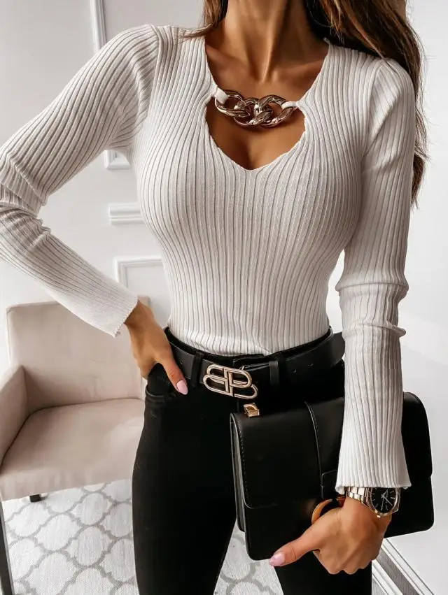 

Sweater Women 2021 Spring and Autumn New Chain Decoration Sexy Slim Solid Color Long-sleeved Knitted Bottoming Shirt Women