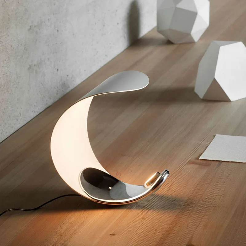 

Creative Design Luxury Moon LED Table Lamp Modern Living Room Decor Deskt Lamp Bedroom Bedside Smart Dimming Touch Table Lamps