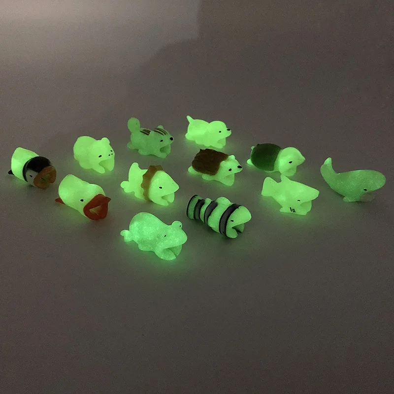 

Cute Luminous Animals Bite Cable Organizer Management Wire Protector for Charging Data Earphone Mouse Line Cable Wire