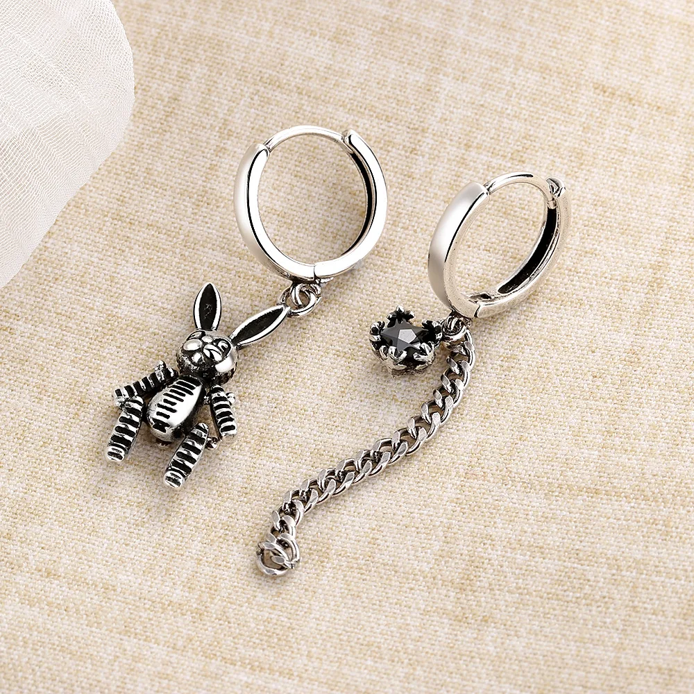 Новое поступление серьги-кольца с длинными асимметричными кисточками из