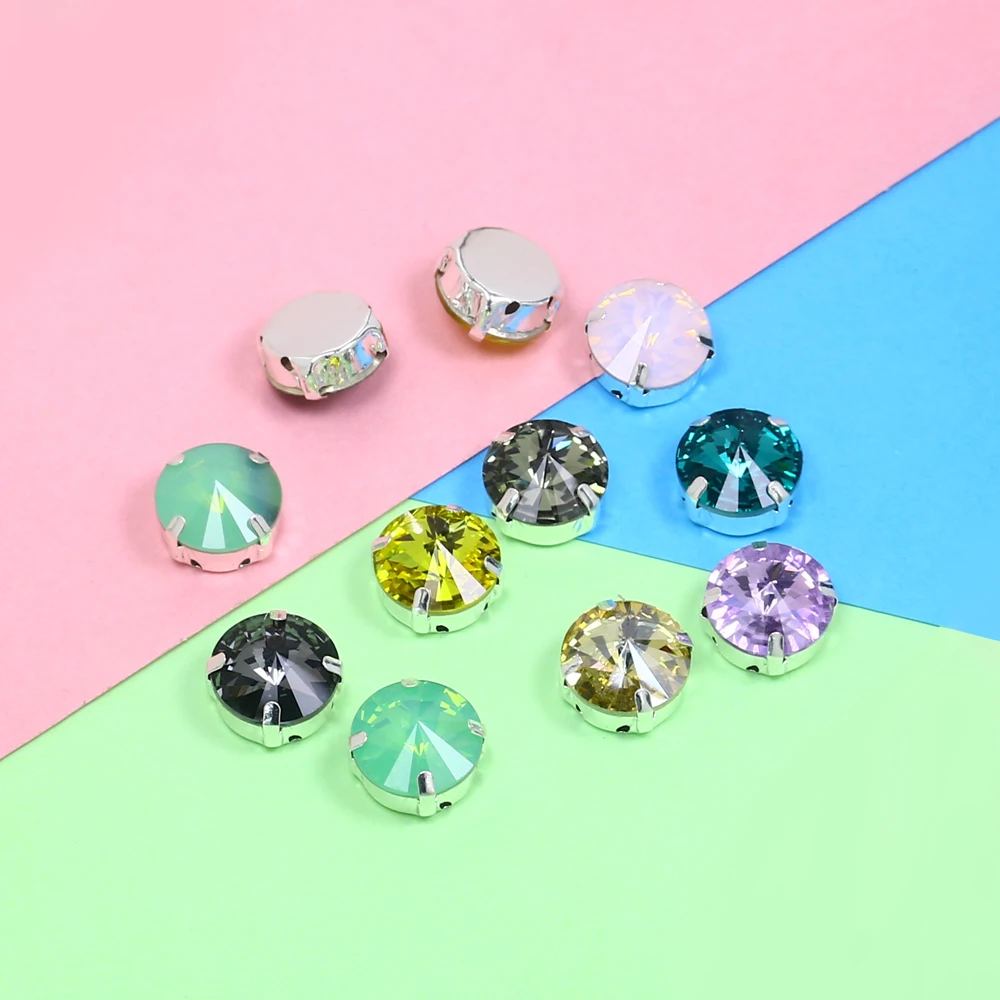 Круглые стразы Rivoli прозрачные стеклянные с плоским основанием клей на