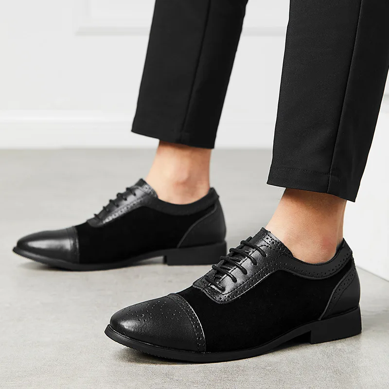

Polka Dot Men Oxfords Autumn Elegant Pointed Leather Man Dress Shoes Wedding Party Big Size 38-48 Footwear Men's Flats