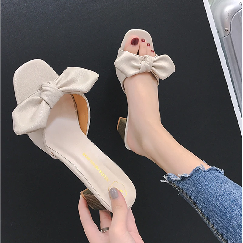 

2021 New Summer Bow Knot Ladies Slippers Women Shoes Square High Heels Outside Fashion Slides Casual Shoes Woman Sexy Slippers