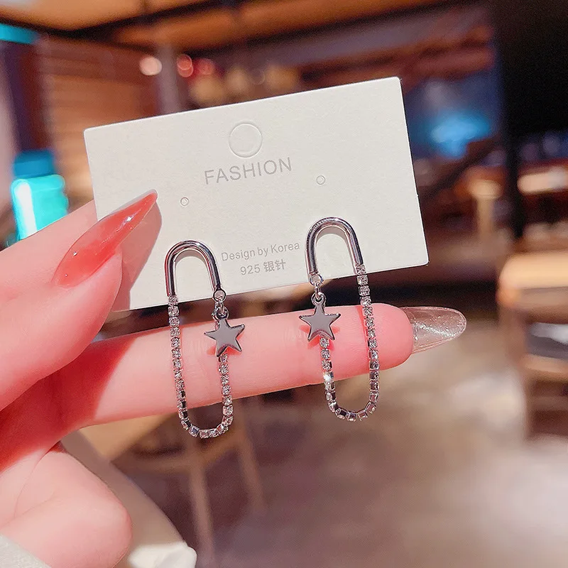 

U-shaped earrings, chain pendants, tassels, fashion jewelry for women Simple Personality Fashion Stud Earrings Hanging earrings