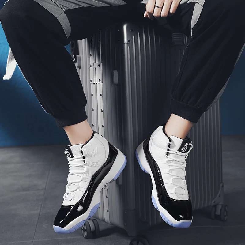 2019 Bred 11 11s Мужская баскетбольная обувь wo розовая змеиная кожа темно-синий свет Bone