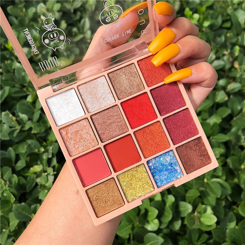 Палитра теней для век телесного цвета 16 цветов блестящая матовая Мерцающая