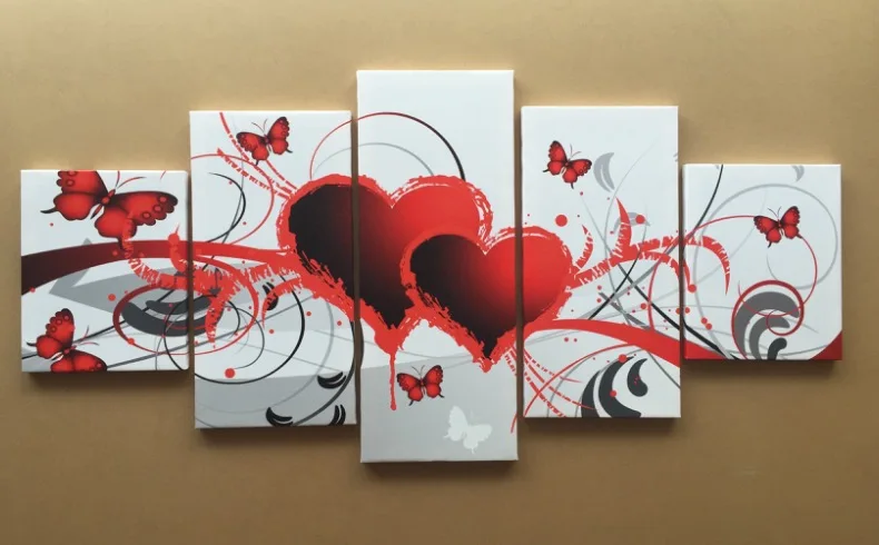 Современная картина в раме с красными сердечками и бабочками печать на холсте