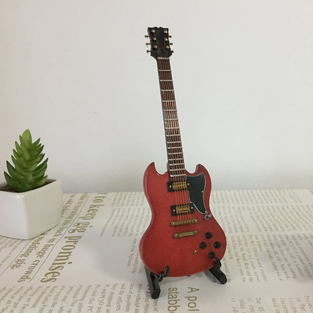 

Домашний декор, миниатюрная деревянная модель электрической гитары для экшн-фигурки, аксессуары для украшения кукольного домика, игрушка, фигурка музыкального инструмента