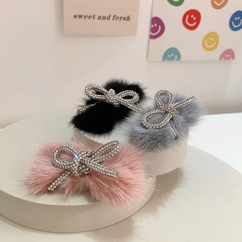 

Solid Mink Fur Rhinestone Bow Hair Clip for Women Girl Hairy Autumn Winter Hairpin Handmade Fashion Accessories Mujer Wholesale