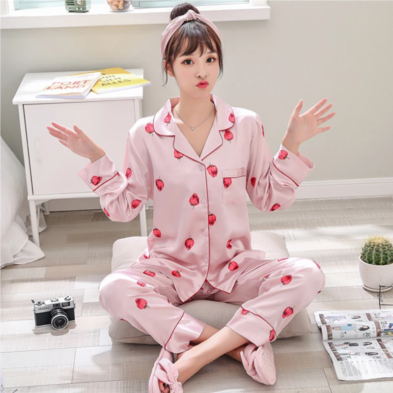 

New Arrival Pajamas Silk Women Spring And Autumn Long-Sleeved Thin Section Simple Korean Strawberry Suit Silk Nighties Homewear