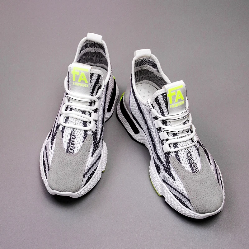 

2020 Women Casual Shoes Fashion Breathable Walking Mesh Shoes Sneakers Women 2020gym Vulcanized Tenis Feminino
