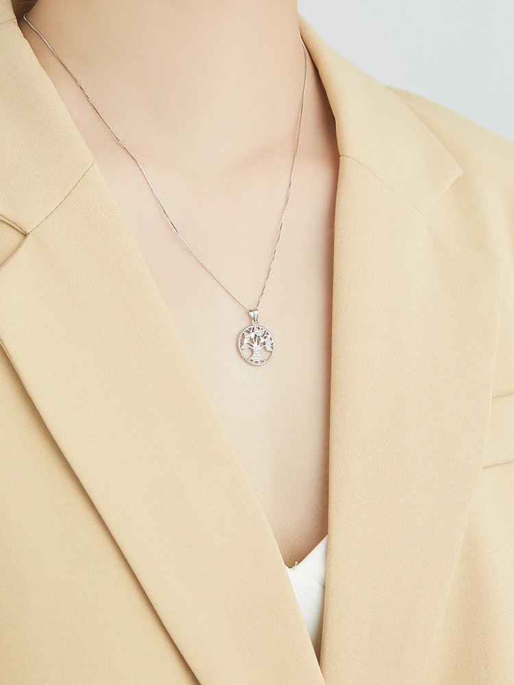

ZEMIOR Light Luxury Necklace For Women S925 Sterling Silver Life Tree Cubic Zirconia Leaf Pendent Necklace Disk Shape Jewelry